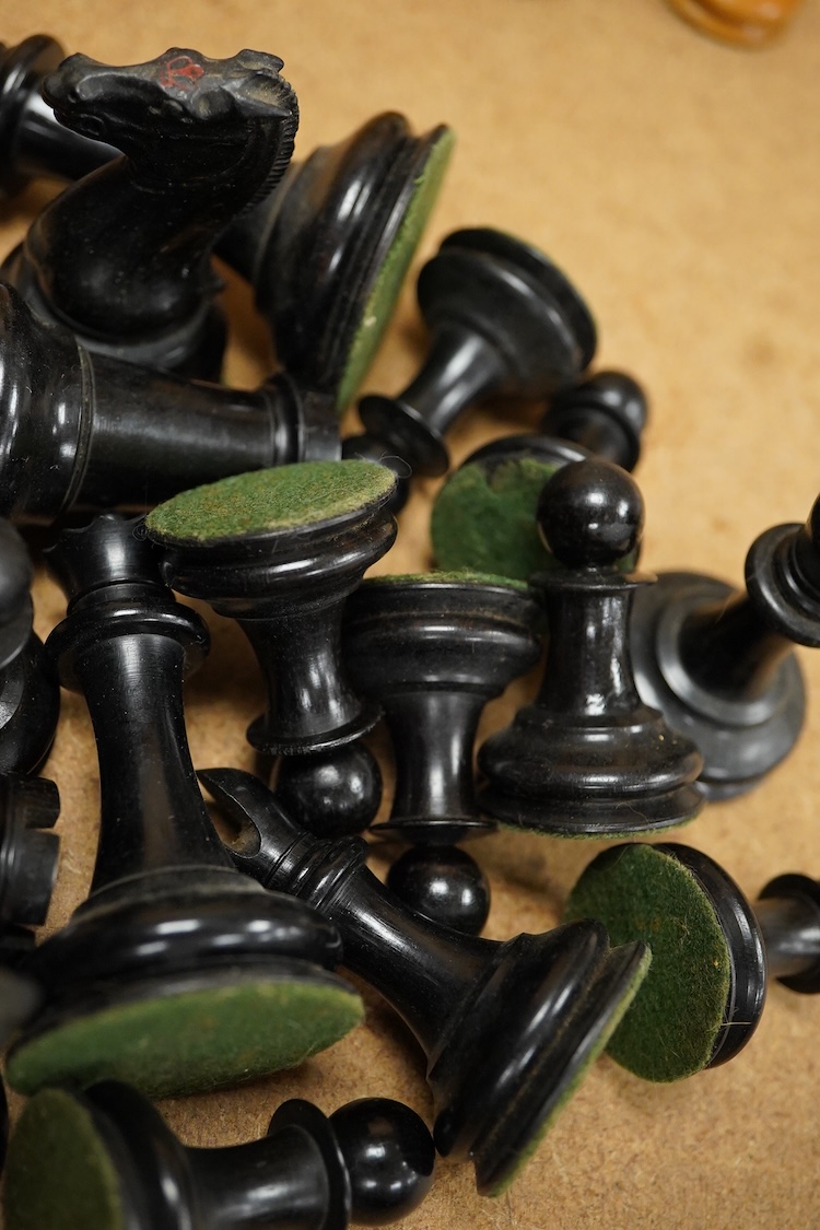 A Jaques Staunton pattern boxwood and ebony chess set, largest piece 8.5cm high